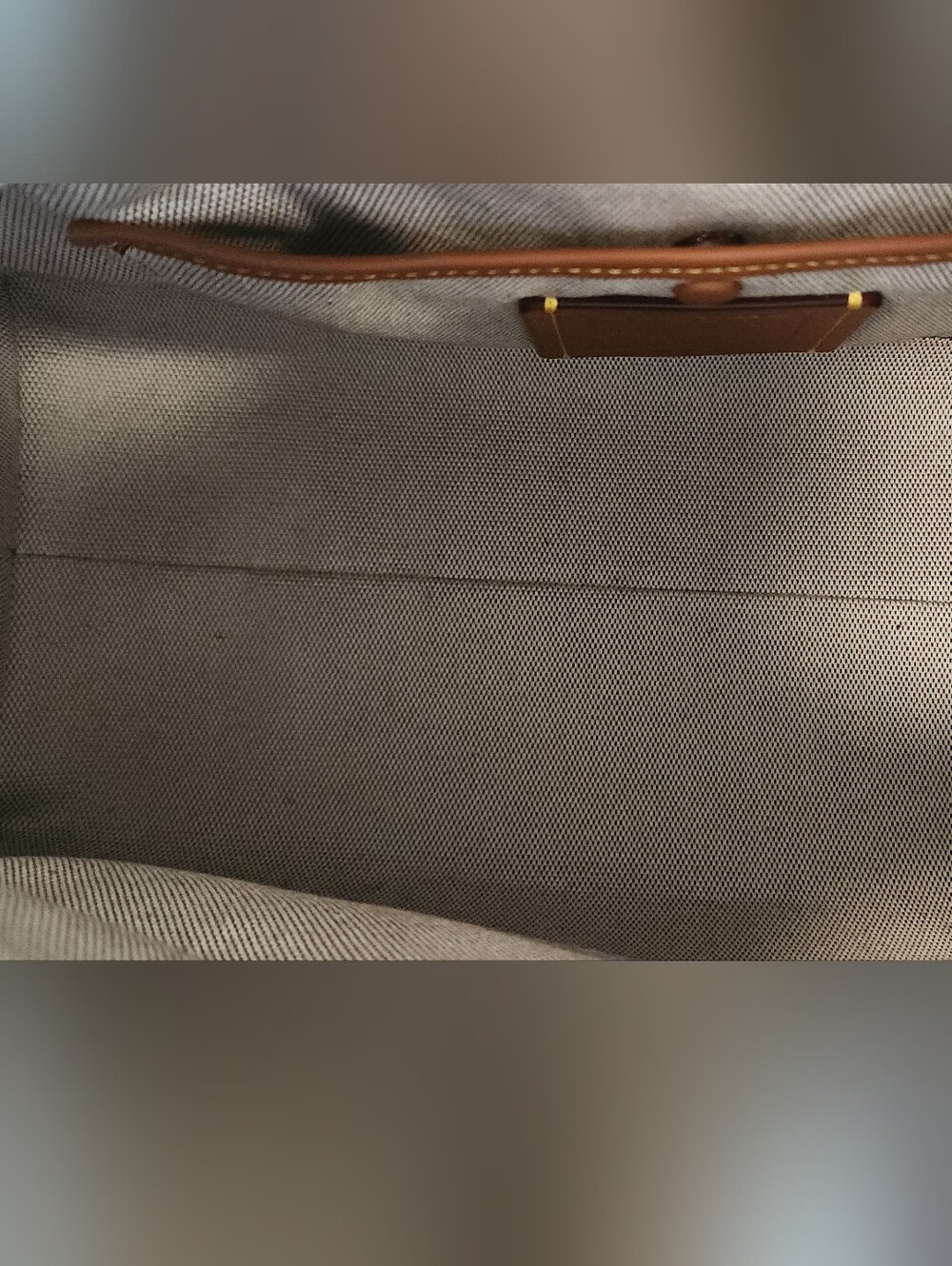 Coach Pocket Juliet 30 - Picture 12 of 14